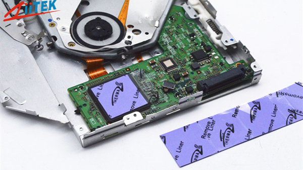 导热硅胶片是这些领域散热设计的“明星产品”