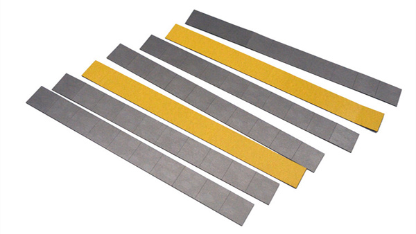 一文深度解析导热吸波材料：特性、应用及工作原理