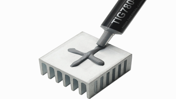 电脑CPU散热，导热膏的正确打开方式