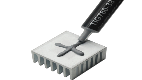 台式电脑显卡满载运行发热，导热硅脂轻松应对