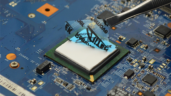 东莞PA旗舰厅
：解锁行业导热硅胶片选购秘籍